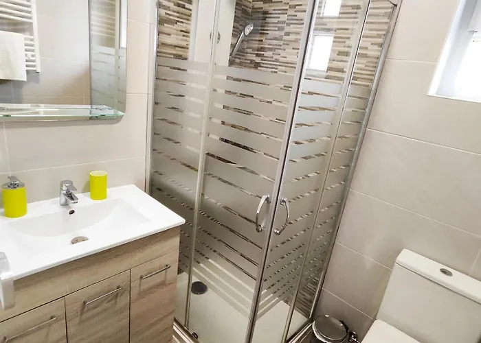 En Santiago De Compostela-galicia Сантьяго-де-Компостела